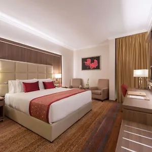 Ramada By Wyndham Continental Джедда